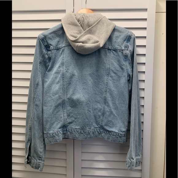 Arizona Jean Jacket - Picture 4 of 10